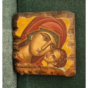 Αγιογραφία σε κορμό ξύλου - Παναγία η βρεφοκρατούσα